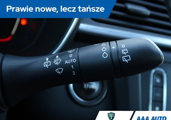 Renault Kadjar cena 56000 przebieg: 141796, rok produkcji 2016 z Kamień Pomorski małe 301